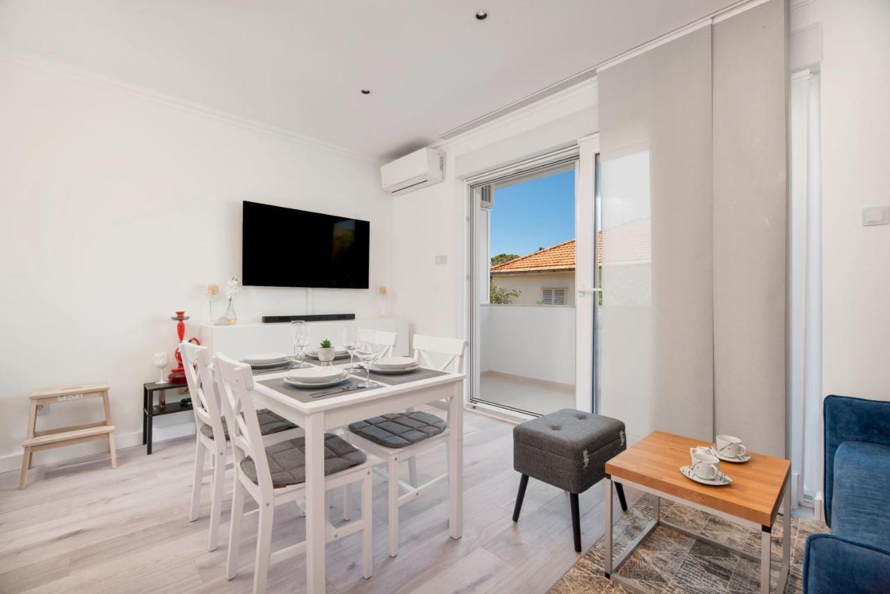 Apartment Ella Трогір Екстер'єр фото